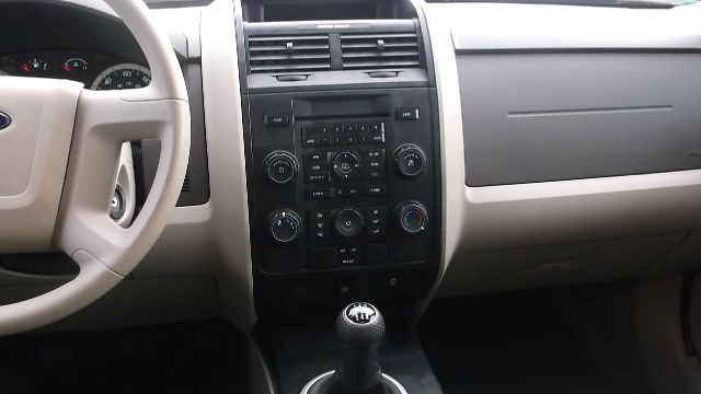 2011 Ford Escape 4DR 4WD BASE AT