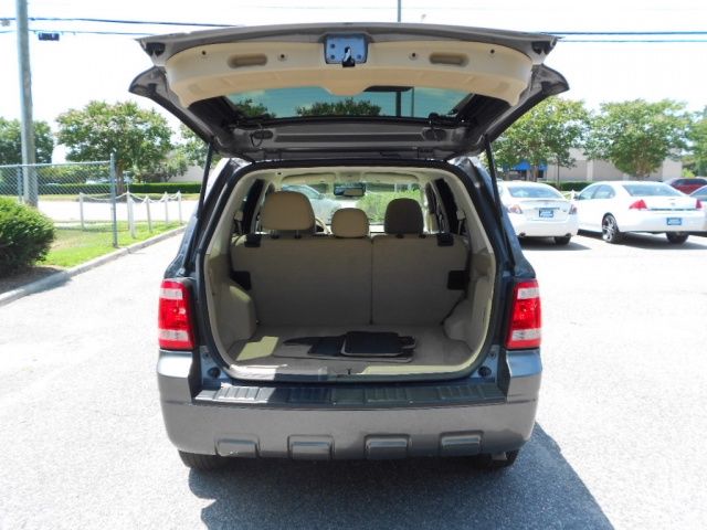 2011 Ford Escape Super