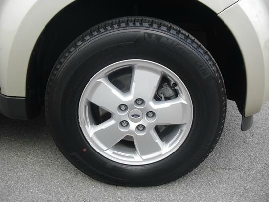 2011 Ford Escape 31 FOOT