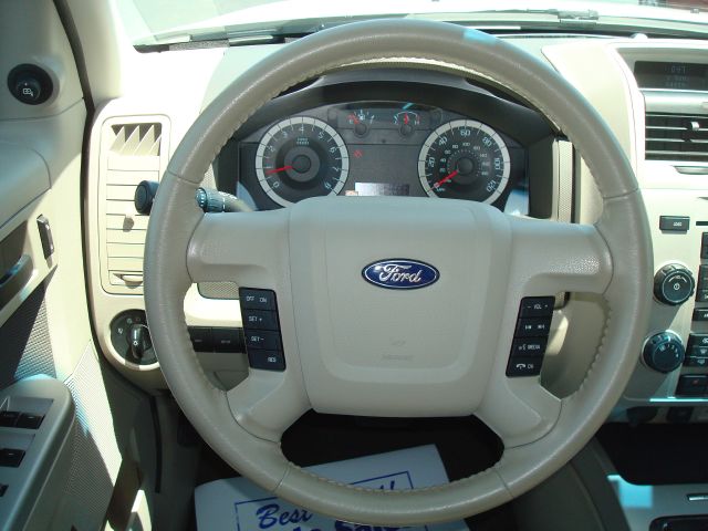2012 Ford Escape 31 FOOT