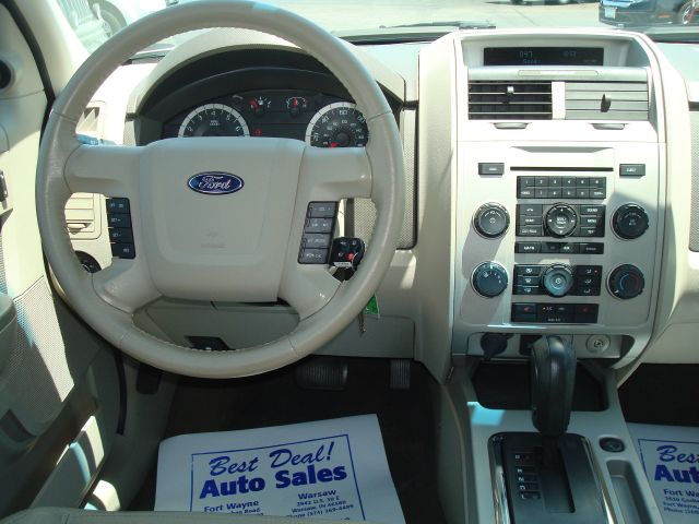 2012 Ford Escape 31 FOOT