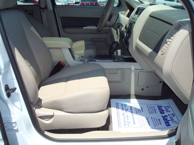 2012 Ford Escape 31 FOOT