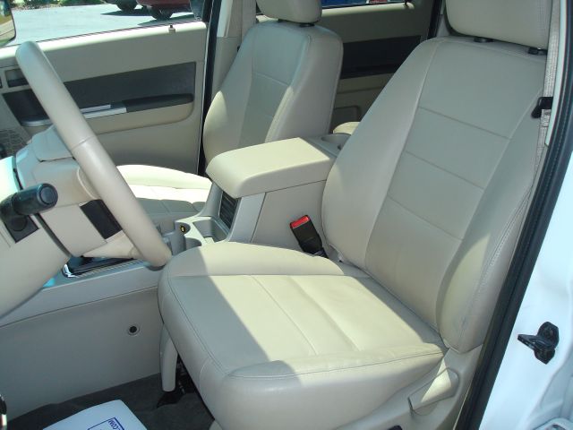 2012 Ford Escape 31 FOOT