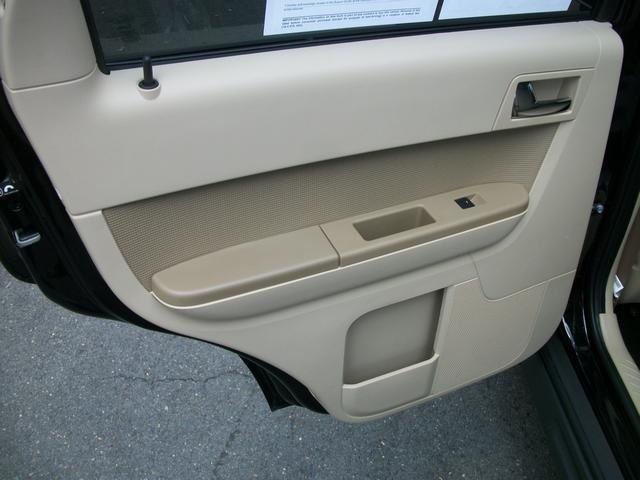 2012 Ford Escape SLT 25