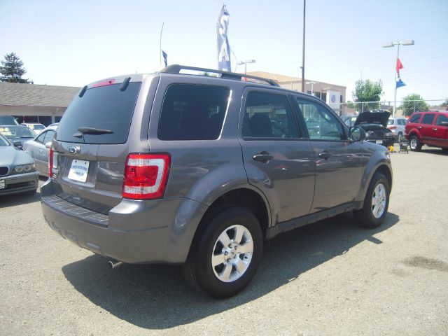 2012 Ford Escape 31 FOOT