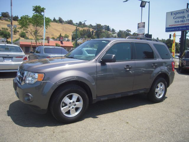 2012 Ford Escape 31 FOOT