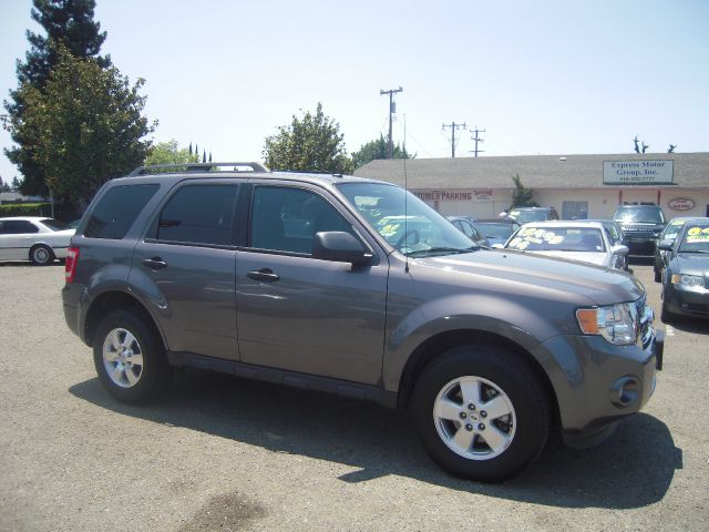 2012 Ford Escape 31 FOOT