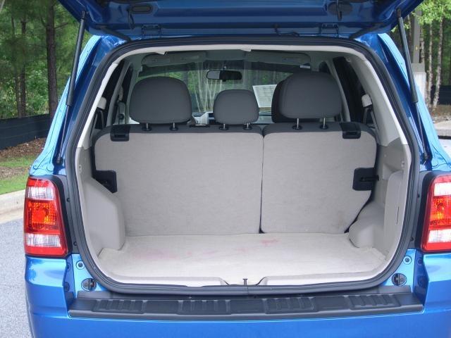 2012 Ford Escape Sierra 1500hd 4WD CREW CAB SLE