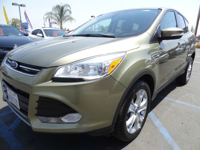 2013 Ford Escape 4dr 2.5L Turbo W/sunroof/3rd Row AWD SUV
