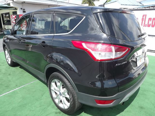 2013 Ford Escape Xe-v6