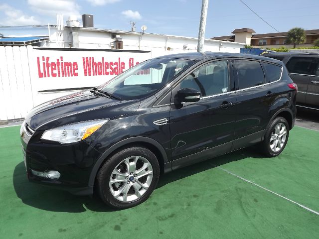 2013 Ford Escape Xe-v6