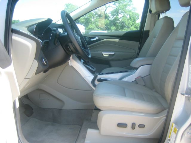 2013 Ford Escape Xe-v6