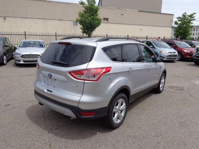 2014 Ford Escape Extended Cab 4x4 Z71 LS