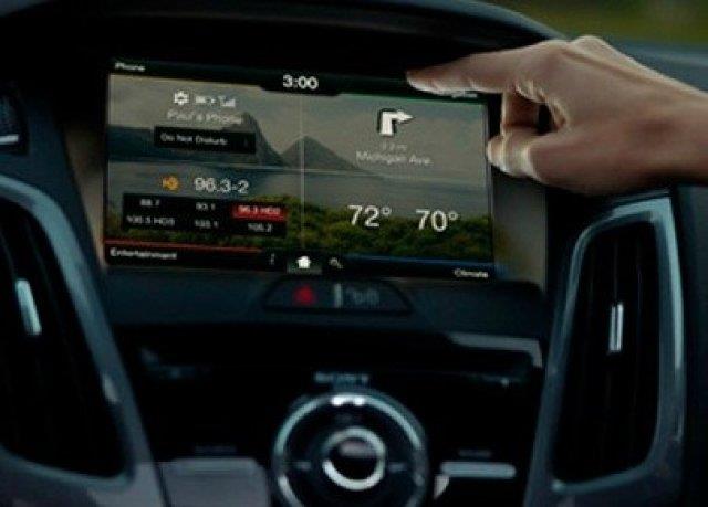 2014 Ford Escape EX-L W/ DVD System