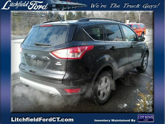 2014 Ford Escape EX-L W/ DVD System