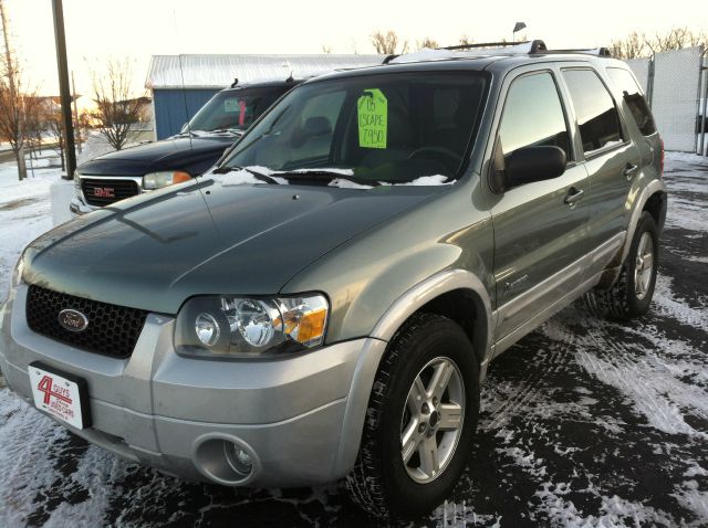2005 Ford Escape Hybrid SLT 25