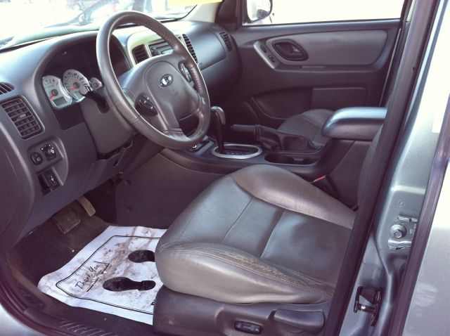 2005 Ford Escape Hybrid SLT 25