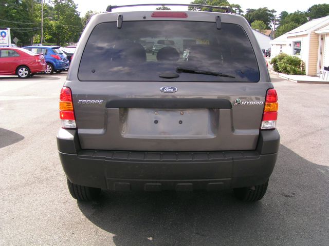 2005 Ford Escape Hybrid Ram 3500 Diesel 2-WD
