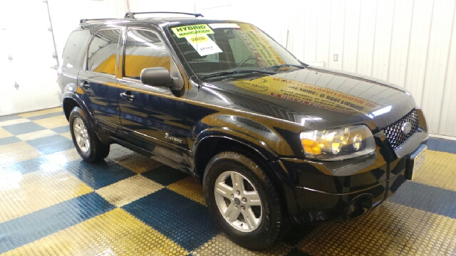 2006 Ford Escape Hybrid Ram 3500 Diesel 2-WD