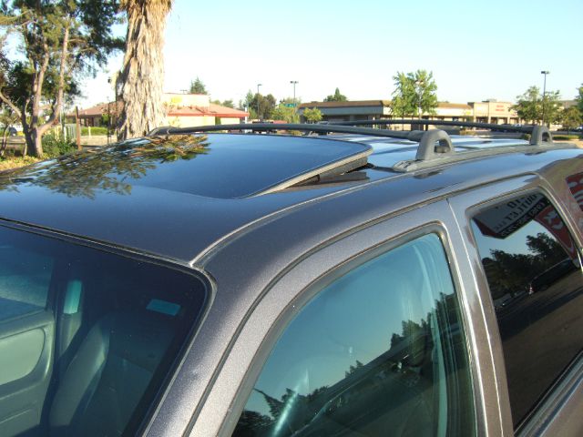 2006 Ford Escape Hybrid Ram 3500 Diesel 2-WD