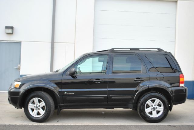 2007 Ford Escape Hybrid Ram 3500 Diesel 2-WD