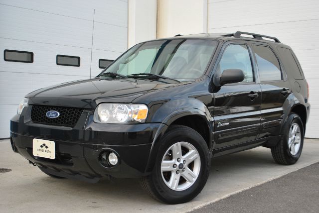 2007 Ford Escape Hybrid Ram 3500 Diesel 2-WD
