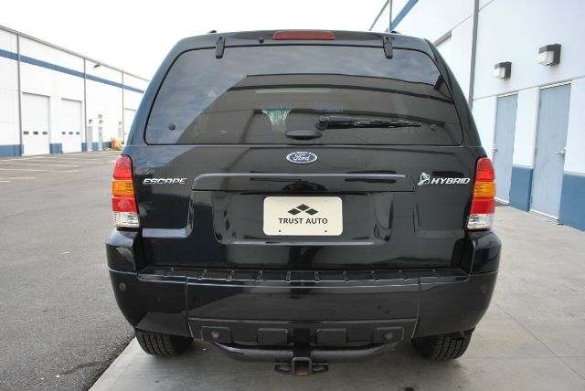 2007 Ford Escape Hybrid Ram 3500 Diesel 2-WD