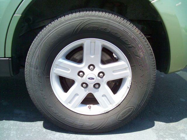 2008 Ford Escape Hybrid Slk55 AMG