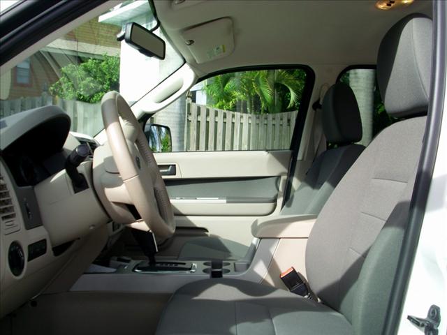 2009 Ford Escape Hybrid Unknown