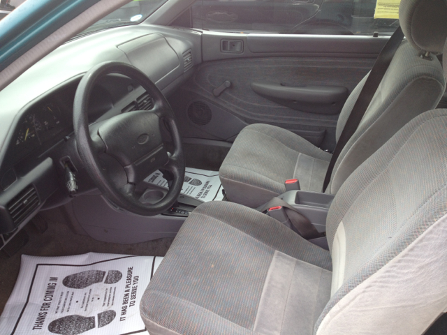 1995 Ford Escort All Option Available