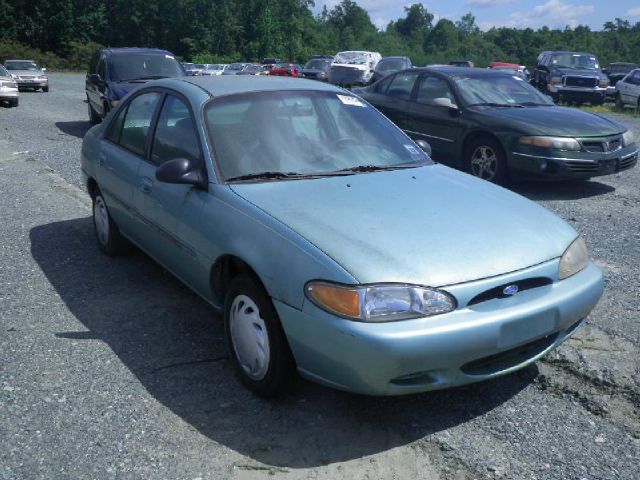 1997 Ford Escort 4dr Auto S Sedan