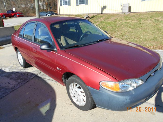 1997 Ford Escort 4dr Auto S Sedan