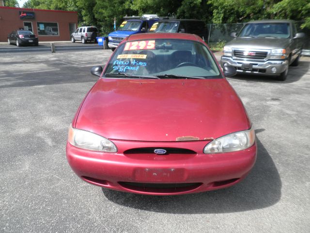 1998 Ford Escort SE