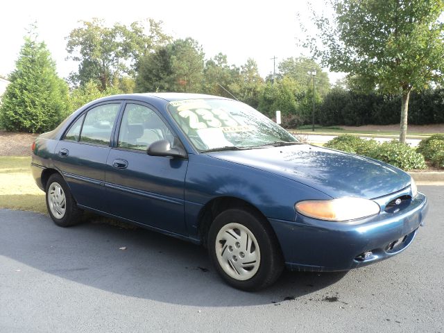 1998 Ford Escort SE