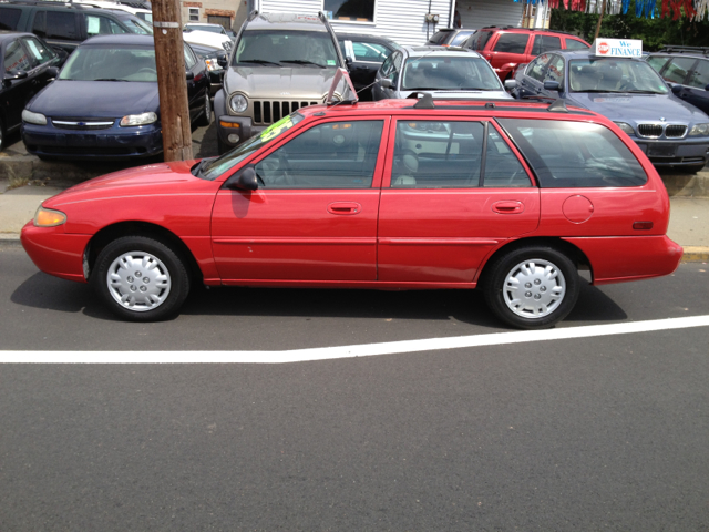 1998 Ford Escort SE