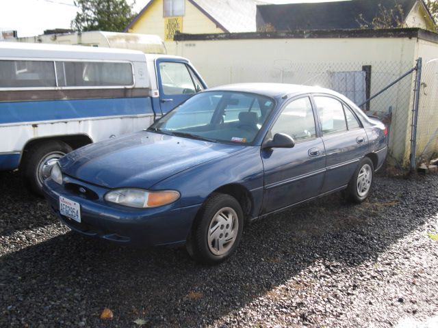 1998 Ford Escort SE