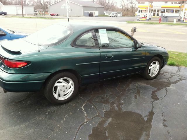 2000 Ford Escort LS Premium Ultimate