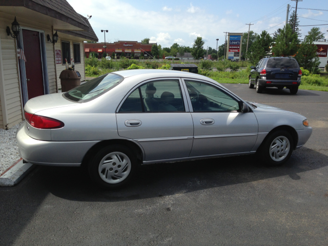 2001 Ford Escort Mainstreet24f