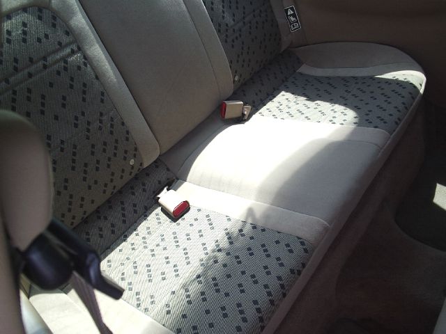 2003 Ford Escort ZX2 Sportback LS