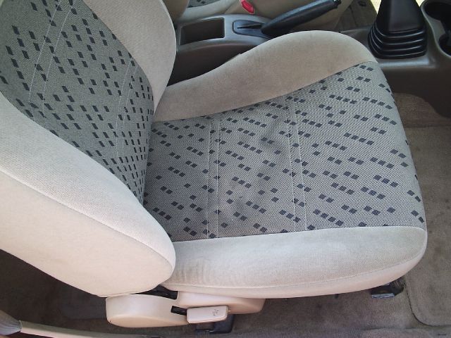 2003 Ford Escort ZX2 Sportback LS