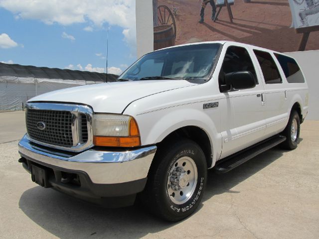 2000 Ford Excursion SL 4x4 Regular Cab