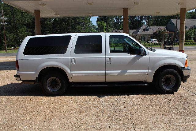 2000 Ford Excursion SL 4x4 Regular Cab
