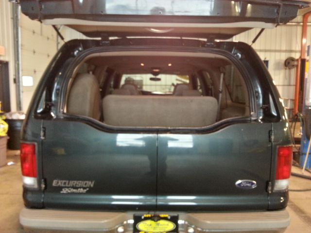 2000 Ford Excursion I Limited