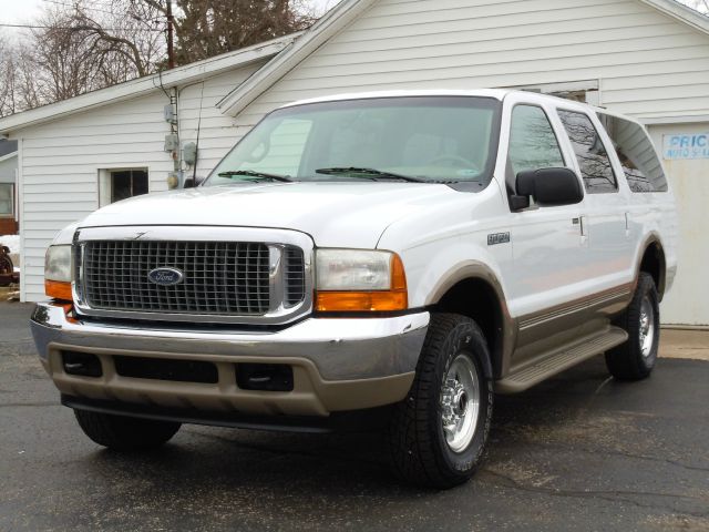 2000 Ford Excursion 4DR