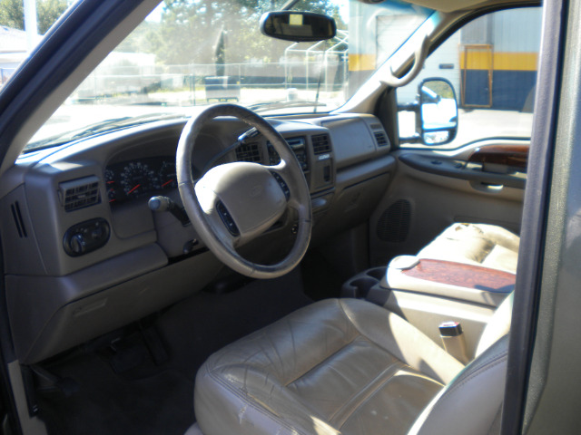 2000 Ford Excursion Unknown