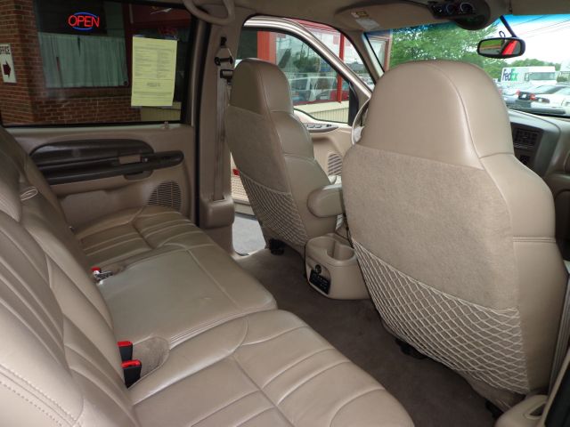 2000 Ford Excursion SL 4x4 Regular Cab