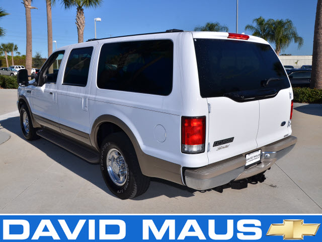2000 Ford Excursion SLT 25