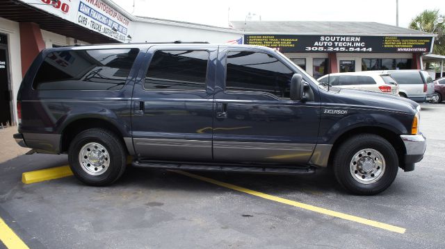 2001 Ford Excursion SL 4x4 Regular Cab