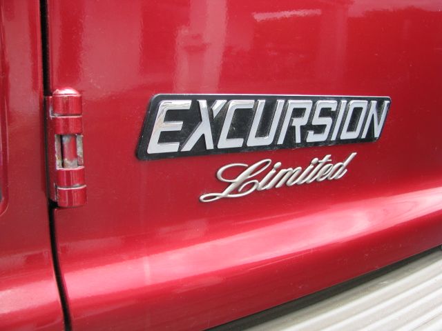 2001 Ford Excursion Super