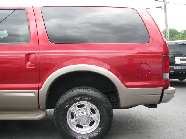 2001 Ford Excursion Super